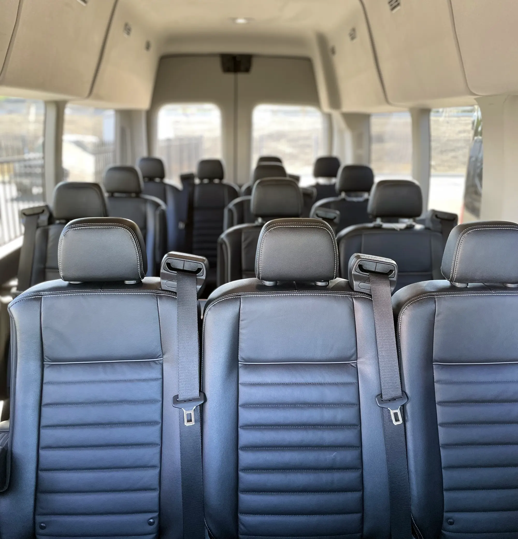 Luxury Airport Shuttle In Modesto